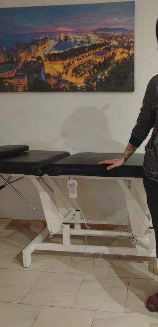 Camilla de masaje eléctrica e hidráulica sin uso