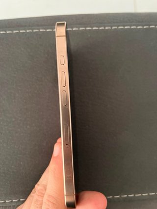 iPhone 16 Pro 512GB Titanio Sabbia + AppleCare