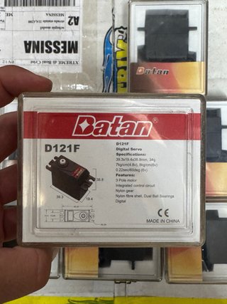 Servo Batan D121F per modellismo 8 pezzi
