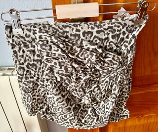 Falda pantalón Stradivarius estampado animal