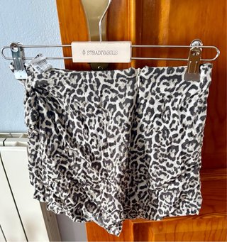 Falda pantalón Stradivarius estampado animal
