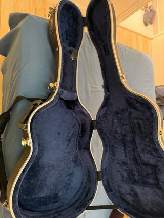 Fundas de fibra de carbono para guitarra española