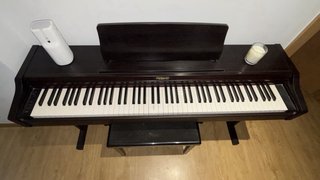 Piano Roland con Banqueta