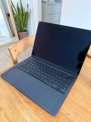 MacBook Air M2 8GB RAM 256GB Azul Medianoche