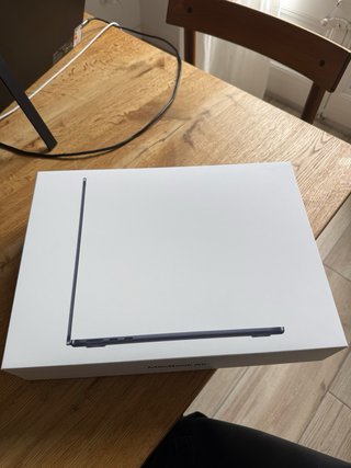 MacBook Air M2 8GB RAM 256GB Azul Medianoche