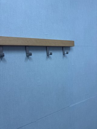 Colgador de pared madera y metal
