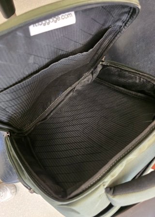 Borsa a tracolla IT Luggage verde
