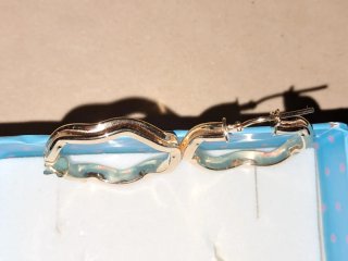 Aros Ondulados Oro 18k 2.5cm