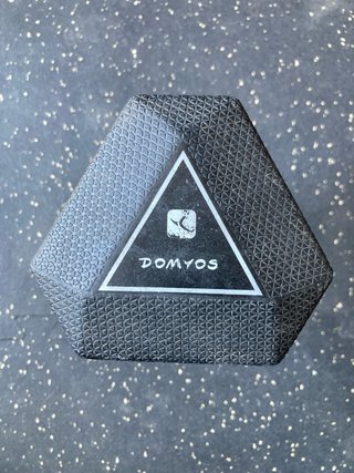 Mancuerna Domyos 2.5 Kg (una solamente)