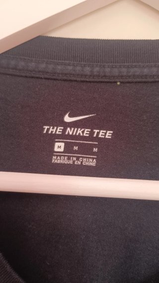 Camiseta Nike Negra Crop Top
