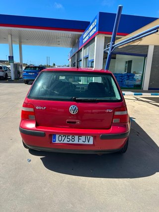 Volkswagen Golf 2003