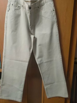Pantalón beige hombre de pana fina