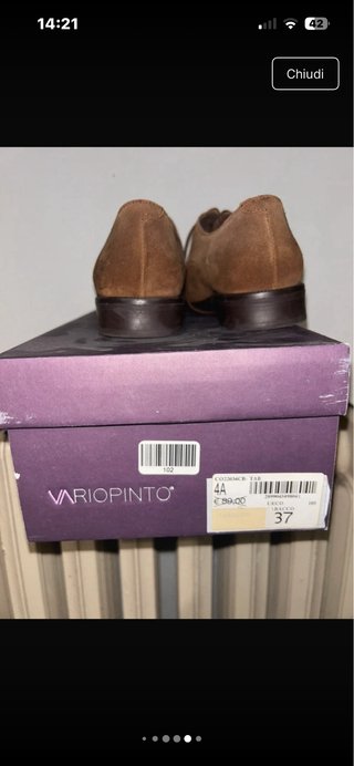 Scarpe stringate scamosciate marroni