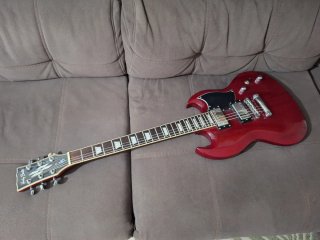 Harley Benton DC Custom tipo SG