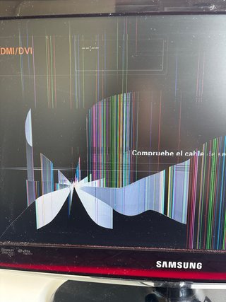 Samsung LE22C450E1W TV 22' ESTROPEADA