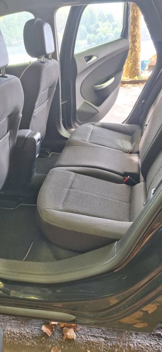 Opel Astra 2011