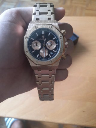 Reloj Patek Philippe Dorado y Negro
