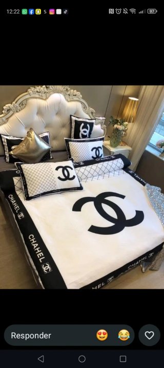 Juego de Cama Fleece Chanel Rosa y Negro