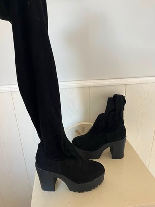 Botas altas negras con plataforma