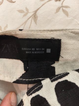 Falda pantalón Zara estampado blanco y negro