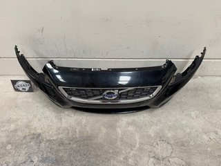 Paragolpes delantero Volvo C30
