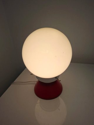 Lampada vintage sfera rossa e trasparente