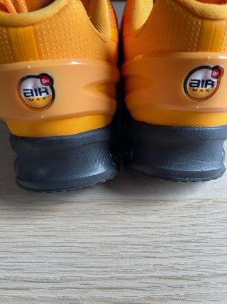 Nike Air Max DN Naranja Negro