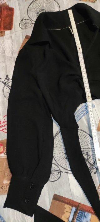 Blusa M negra cruzada