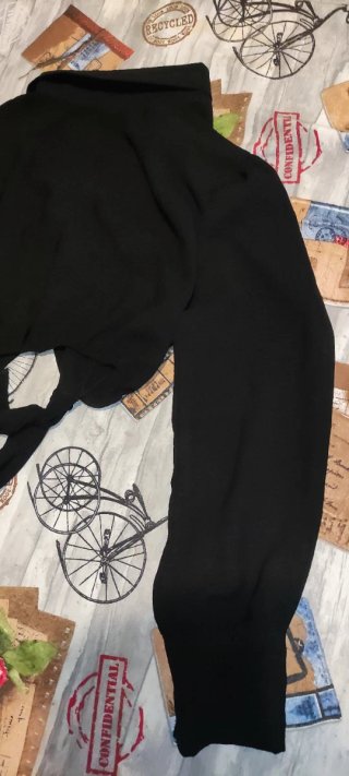 Blusa M negra cruzada