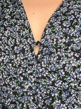 Vestido floral manga larga
