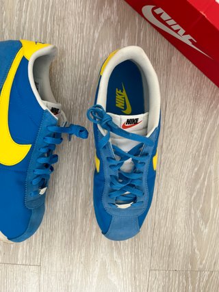 Nike Cortez azul y amarillo – Talla 44