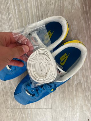 Nike Cortez azul y amarillo – Talla 44