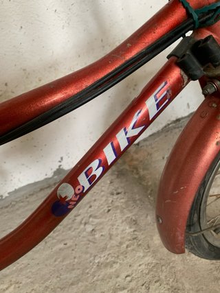 Bicicleta plegable roja