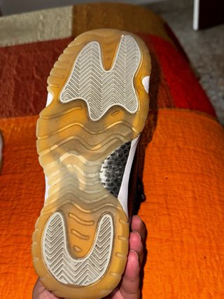 Zapatillas Jordan 11 Negras Blancas