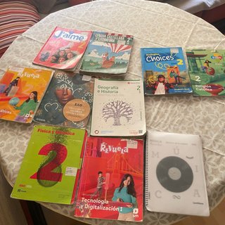Libros 2ºESO IES Juan antonio fernandez