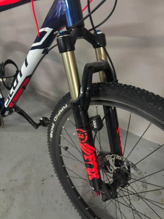 Bicicleta da Montagna Scott Aspect 700...