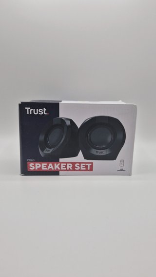 Altavoces Trust Polo 2.0 USB/AUX 8W Negros