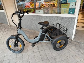 Triciclo Eléctrico Plegable Cysum AG1 Pro16