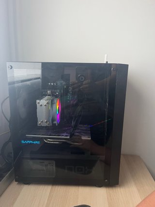 PC Sobremesa Negro con RGB