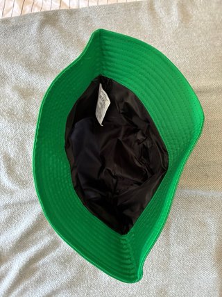 Sombrero tipo bucket Guinness