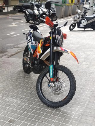 KTM 690 Enduro R preparada + extras