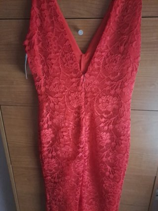 Vestido rojo encaje sin estrenar
