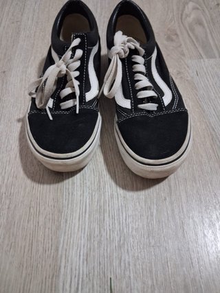 Zapatillas Vans Mujer Negras y Blancas