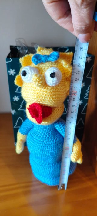 Maggie Simpson Muñeca Ganchillo