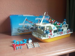 647. Playmobil barco de recreo vacaciones 3540