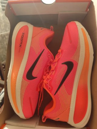 Nike Vomero 18 Talla 44