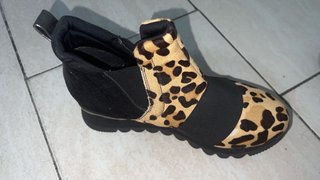 Botines con estampado animal