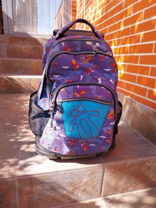 Mochila Totto con ruedas para niño