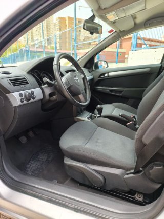 Opel Astra 2007