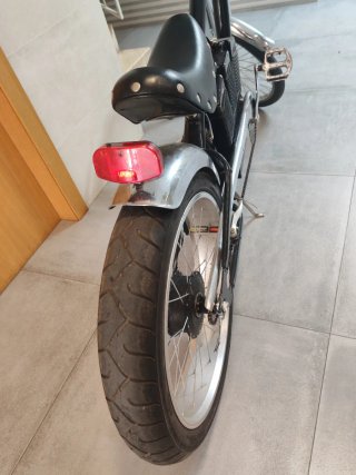 Bicicleta Eléctrica Estilo Chopper